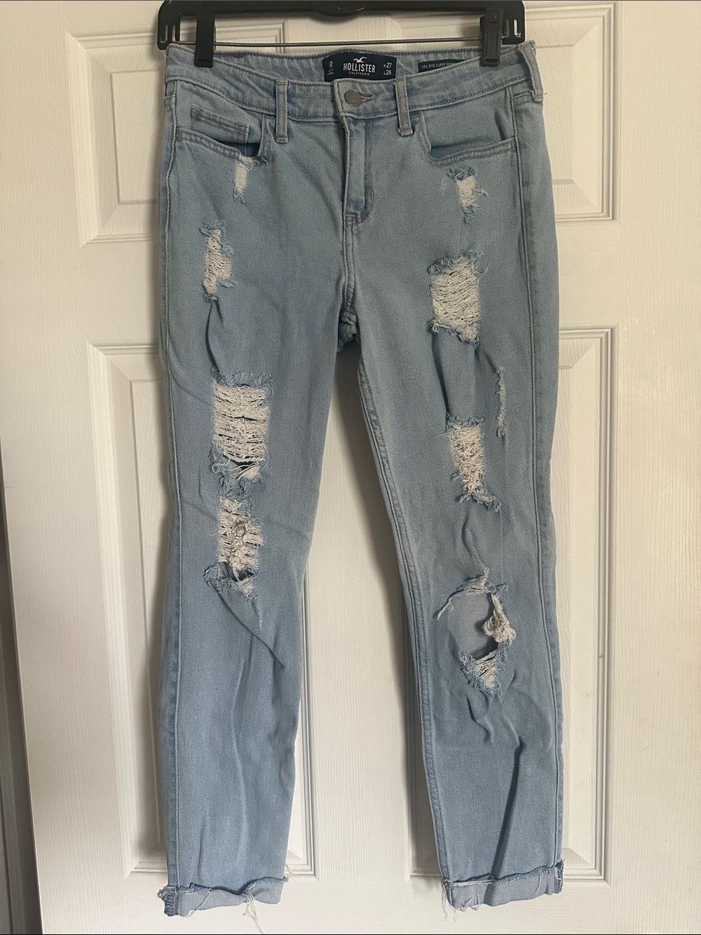 Hollister Light Wash Ripped Skinny Jeans